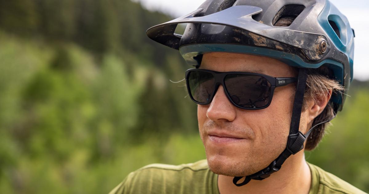 The Ombraz Leggero Sunglasses Have No Arms [Review] - Singletracks Mountain  Bike News